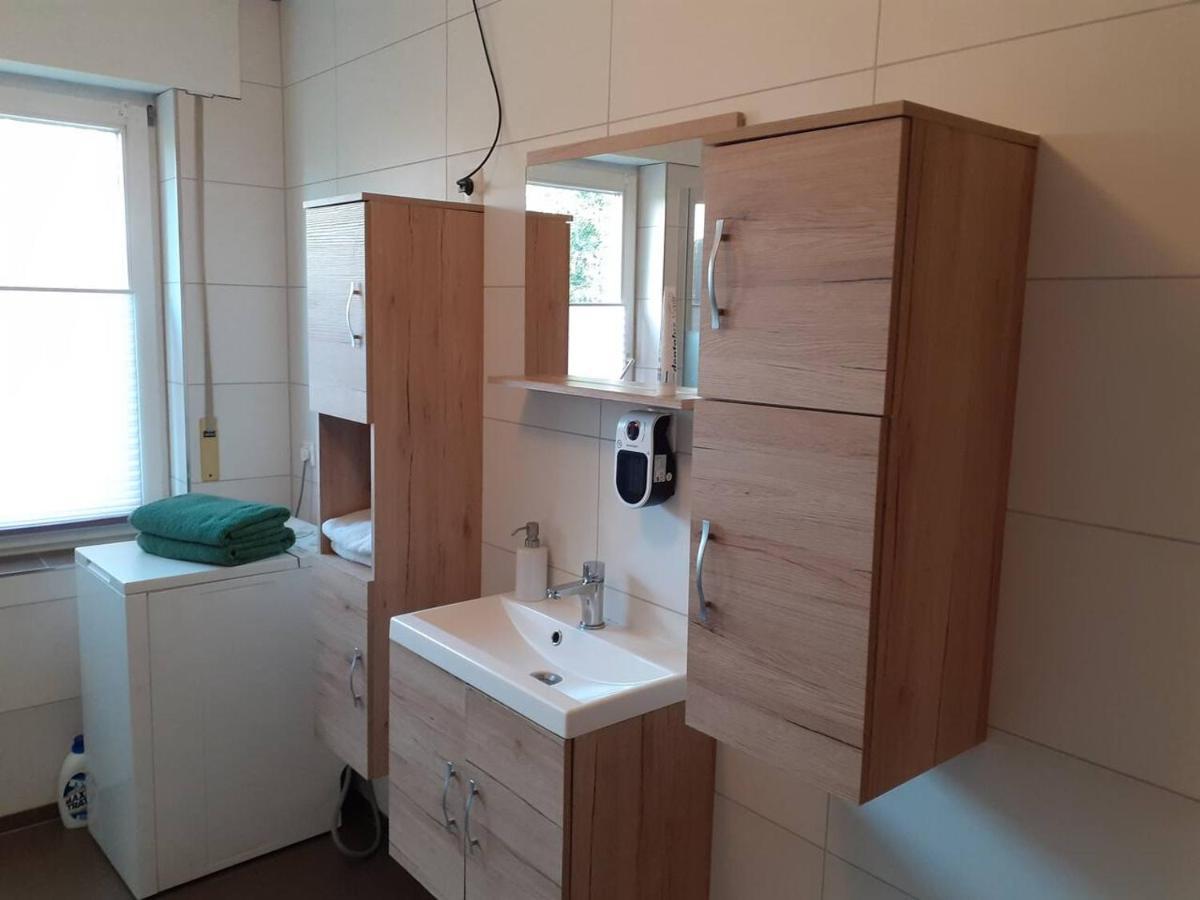 Zum Hoambarg, Kitchen, Balcony, Bathroom 웰센 외부 사진